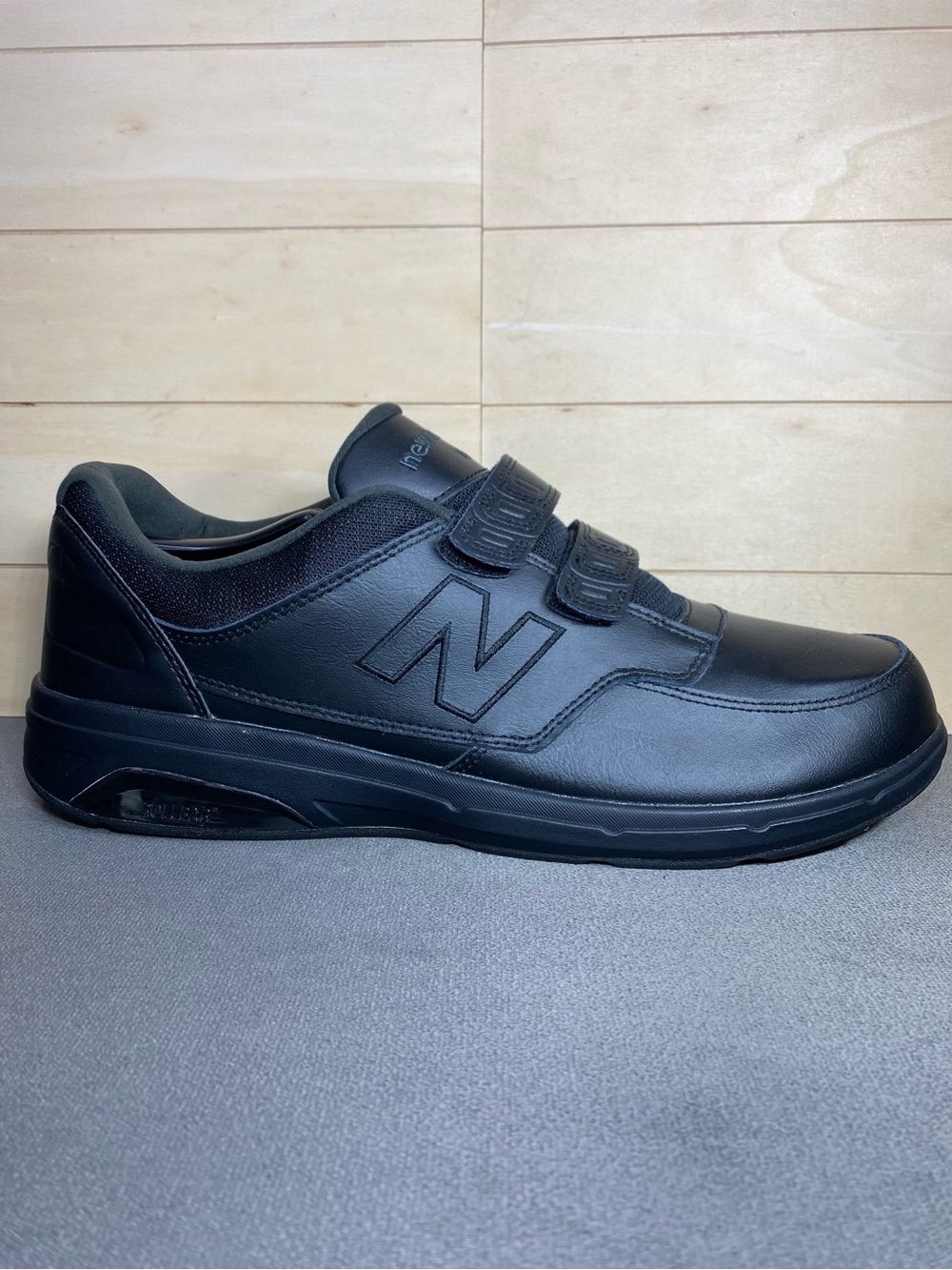 New Balance 813 Straps Black Leather Men's Size 13 Walking Shoes D MW813HBK